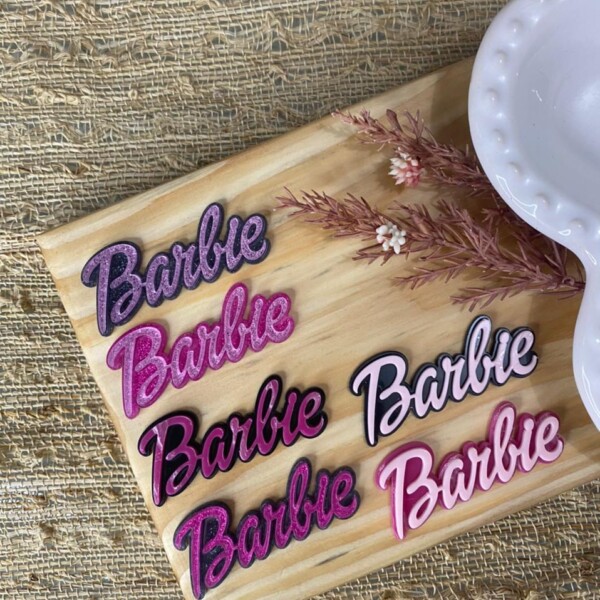 Logo Barbie Camada
