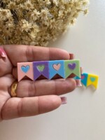 Hair Clip Bandeirinha com Coração - 6,5cm - Imagem 2